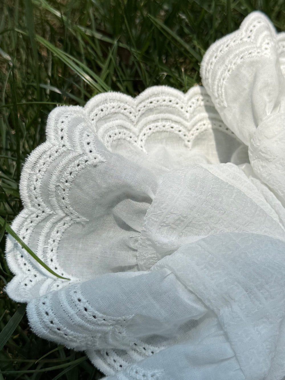 Dream Petal Jumbo White Embroidered