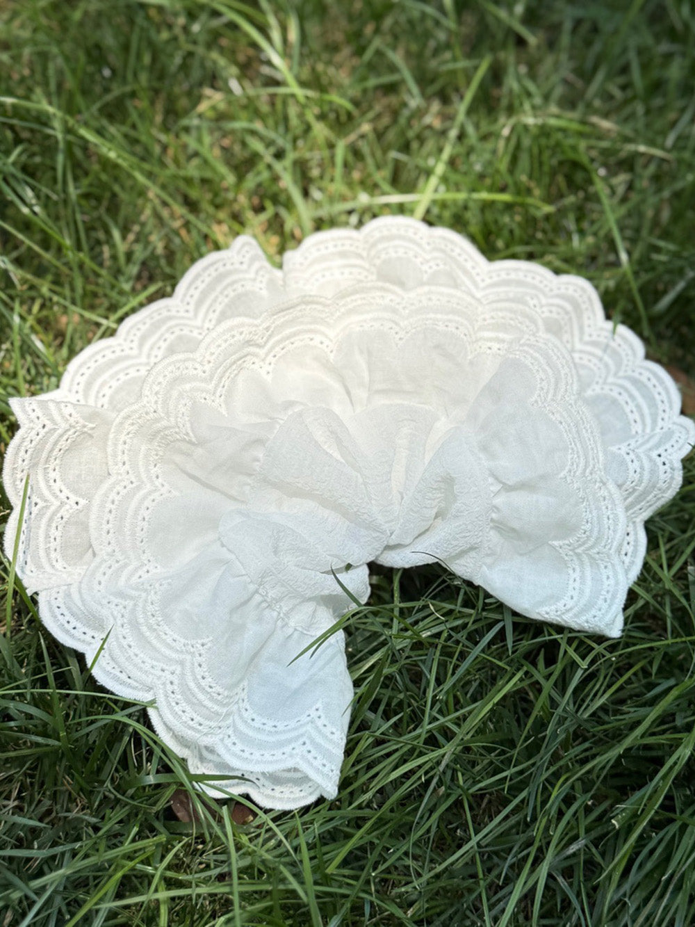 Moon Petal Jumbo White Embroidered