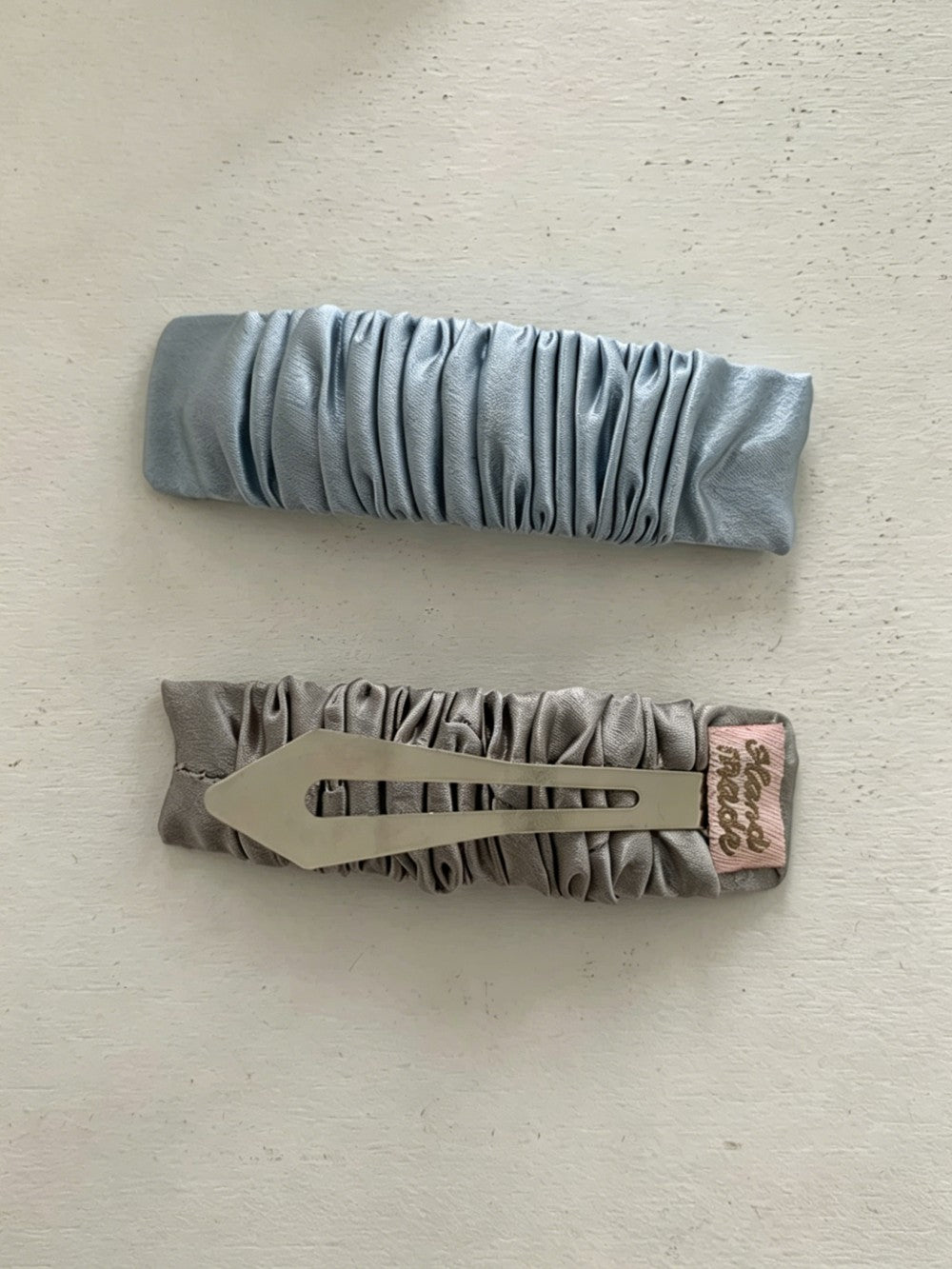 Silk Whisper 30 Momme Mulberry Silk Ruched Hair Clip
