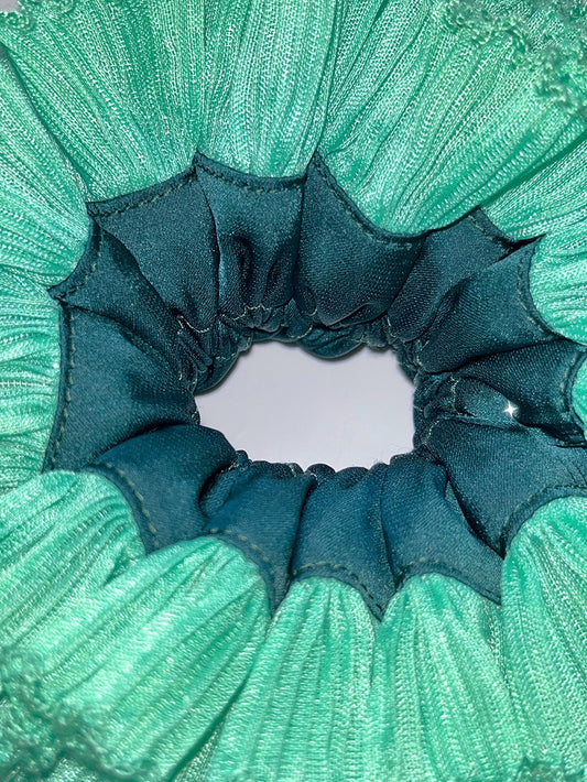 TUTU Precious Green Scrunchie