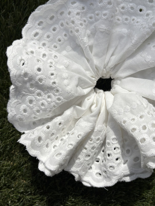 Classic White Moon Pure Cotton Hollow Lace