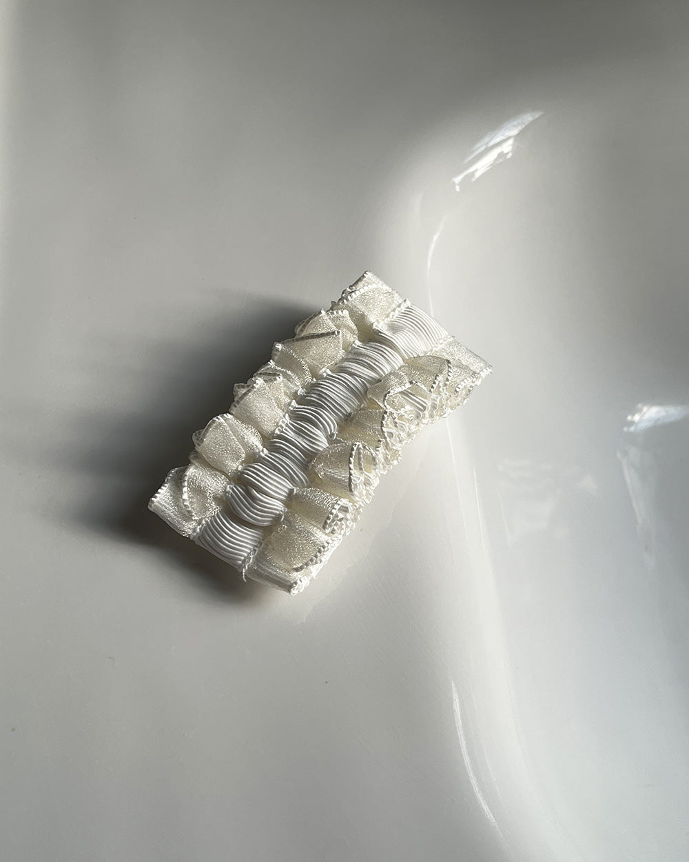 Tap Tap Clip White